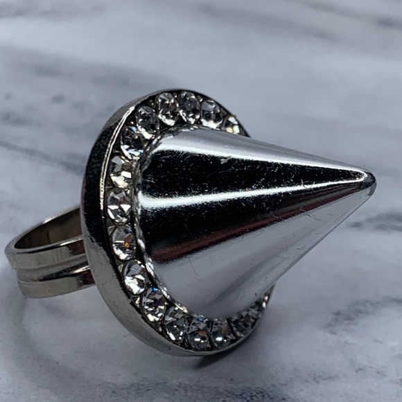Tarina Tarantino Beautiful Wickedness Spike Ring